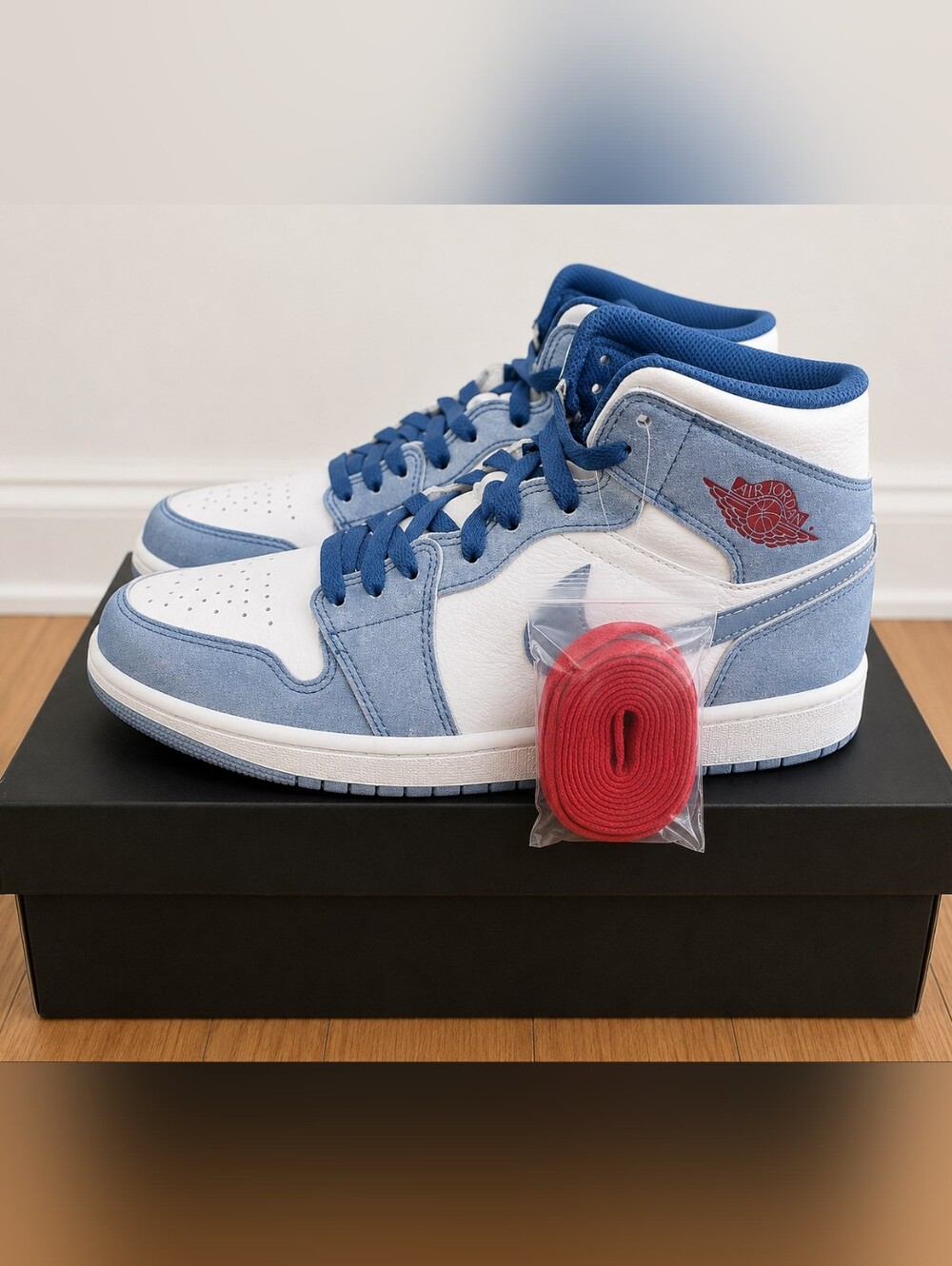 Nike Jordan 1 Mid SE French Blue White Denim  Grey Red DN3706-401